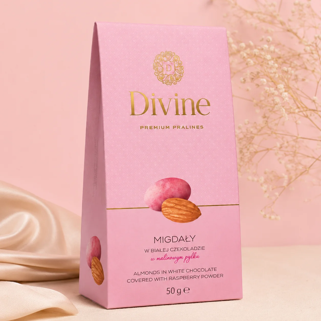 Migdały w białej czekoladzie z malinowym pyłkiem DIVINE 50 g
